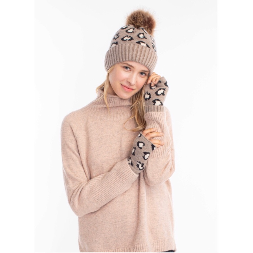 Women’s Cashmere Blended Leopard Black  or Taupe Pattern Hat O/S $34‎